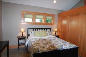 Martha's ADU Bedroom