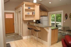 Hawthorne Guesthouse Entry