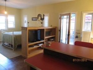 Cheryl Levie ADU Entryway