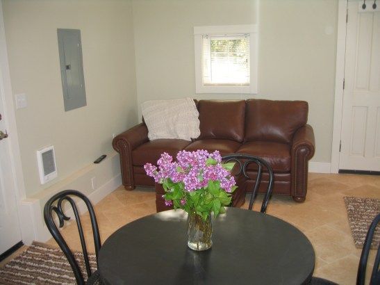 Butler ADU Dining &amp; Living