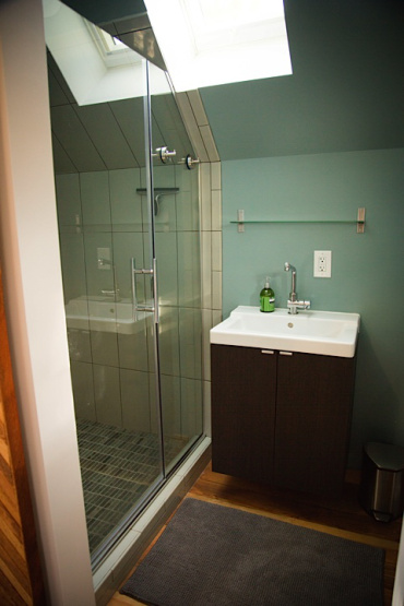 Chamberlin-Lohman ADU Bathroom