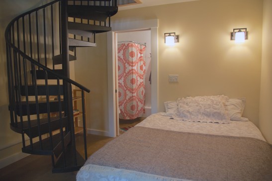 Gundle ADU Bath &amp; Bed