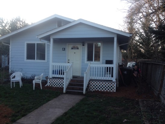 Dennis & Jenny Martin's daughter is raising her family in the house she grew up in (and mom and dad live in the cottage in the backyard!)